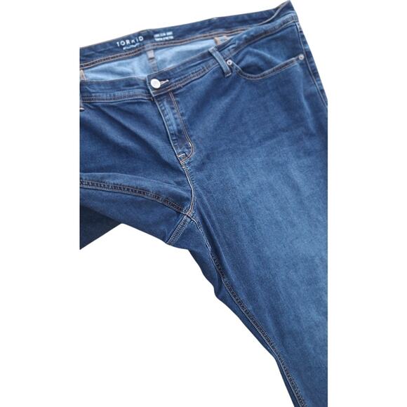 Torrid Luxe Slim Boot Super Stretch Blue Jeans Size 26 Tall Plus size 31" inseam - Picture 7 of 7
